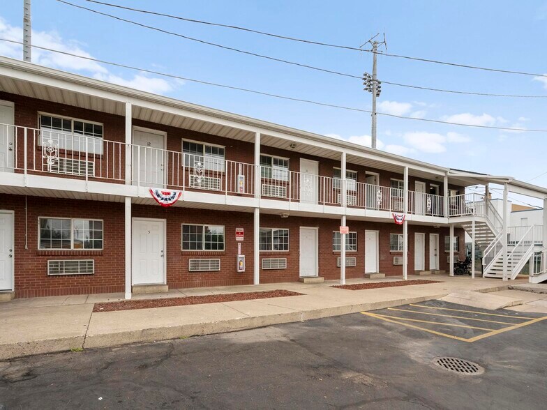 More Photos Of 234 24th St, Ogden Hotel For Sale