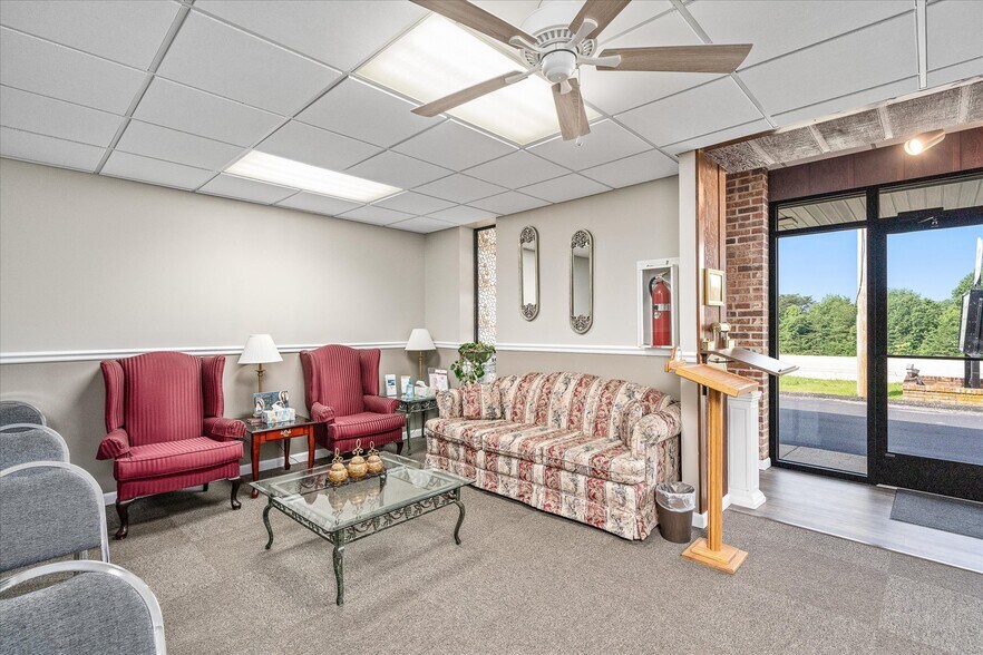 More Photos Of 16000 TN-111 Rt, Spencer Office For Sale