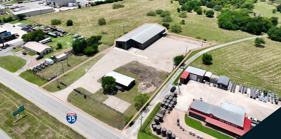 Primary Photo Of 4528 S Interstate 35, Alvarado Warehouse For Lease