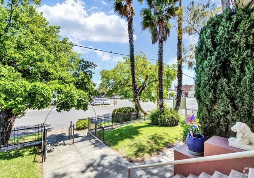 More Photos Of 618 4th St, Corning Office For Sale