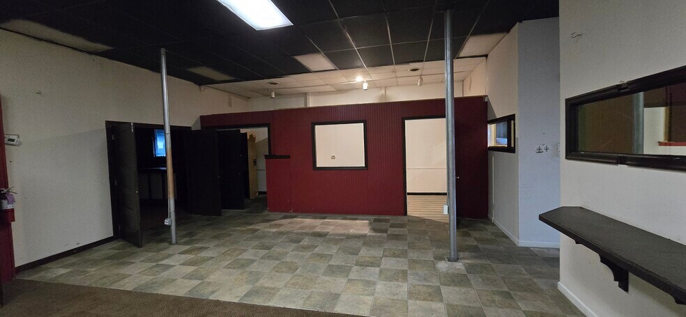 More Photos Of 371 S Route 47, Green Creek Warehouse For Lease