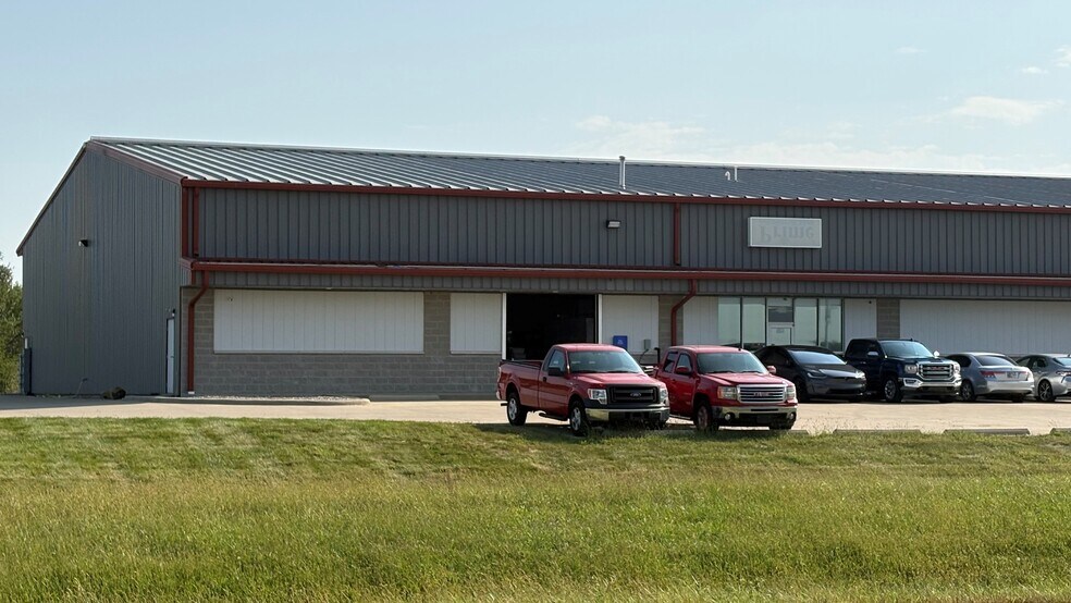 Primary Photo Of 4592 Dale Dr, Lafayette Industrial For Lease