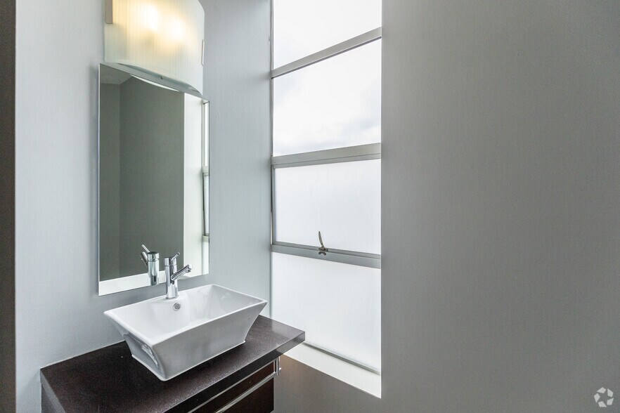 More Photos Of 2665 Geneva Ave, Daly City Apartments For Lease