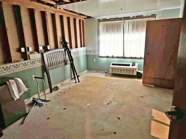 300 Courtright Ave, City Of Wilkes Barre, PA 18702 Rehabilitation