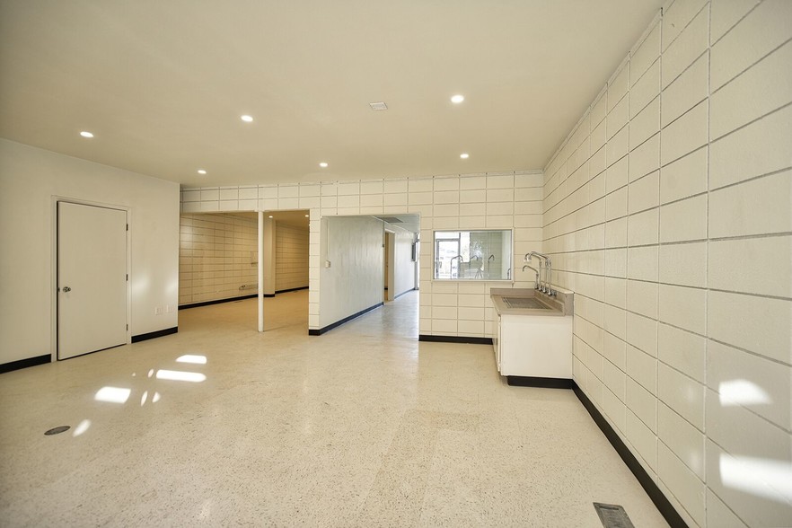 More Photos Of 814-872 N Ventura Rd, Port Hueneme Unknown For Lease