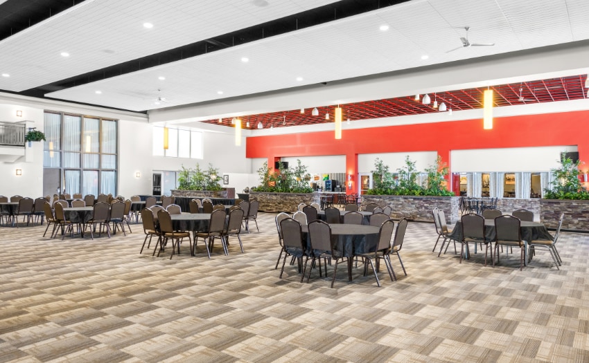 More Photos Of 265 33rd Ave, Columbus Hotel For Sale