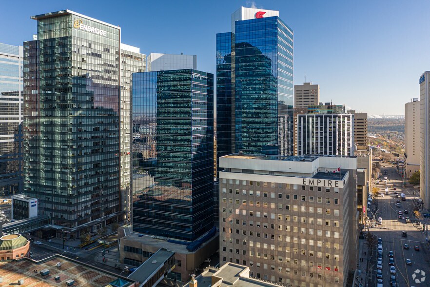 More Photos Of 10060 Jasper Ave NW, Edmonton Office For Lease