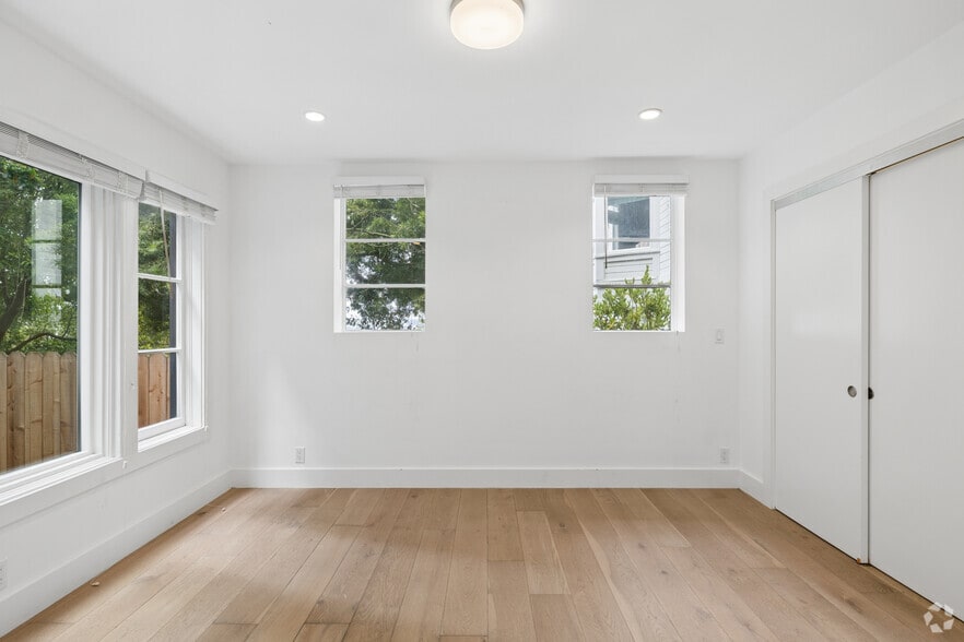 More Photos Of 2115-2129 Hyde St, San Francisco Apartments For Sale