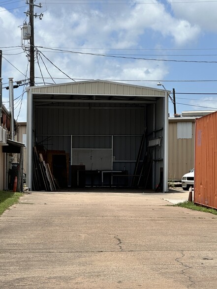 More Photos Of 13216 Pond Springs Rd, Austin Loft Creative Space For Lease