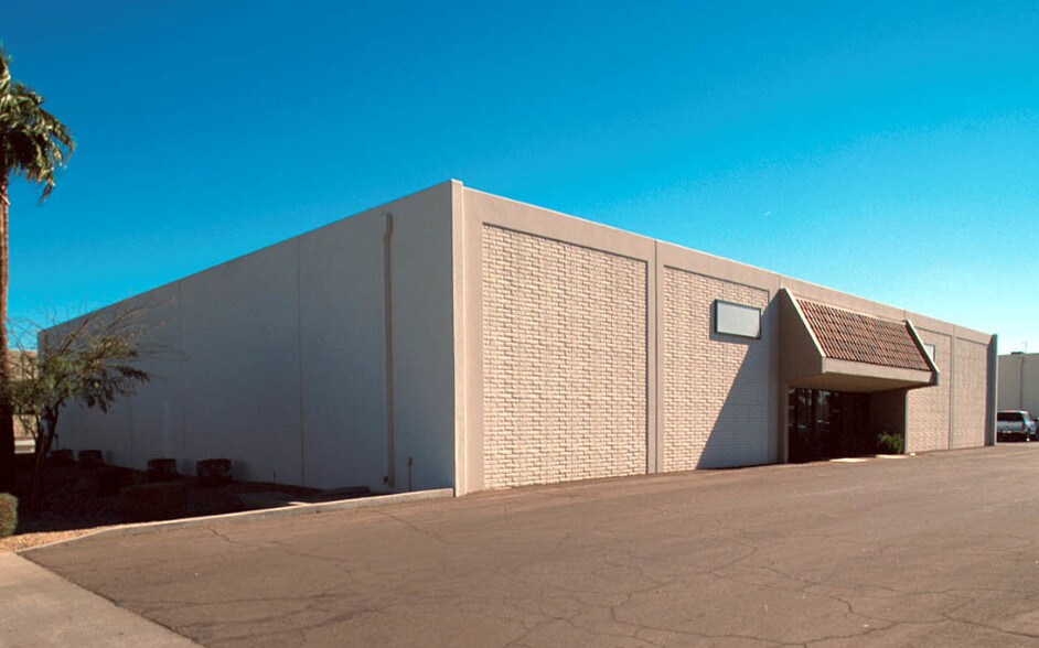 More Photos Of 3401-3409 W Whitton Ave, Phoenix Warehouse For Lease