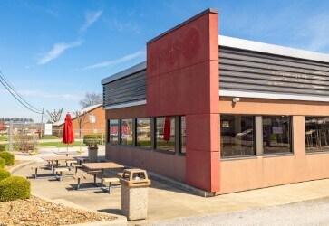 More Photos Of 1209 N Main St, Huntingburg Fast Food For Lease