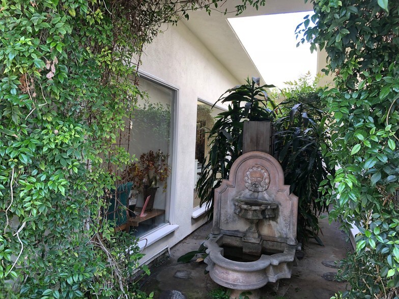 More Photos Of 215 N State College Blvd, Anaheim Medical For Lease