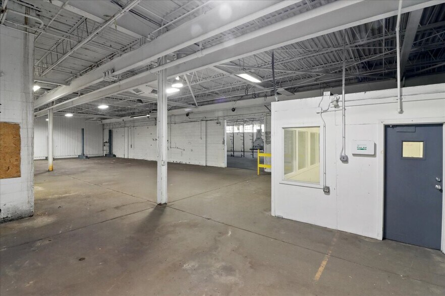 More Photos Of 148 Beverly Rancocas Dr, Willingboro Warehouse For Lease