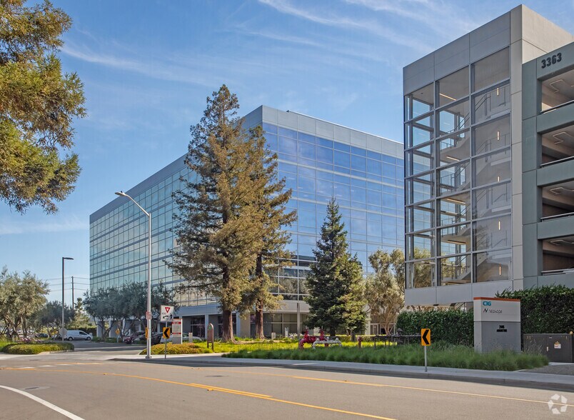 More Photos Of 2445 Augustine Dr, Santa Clara Office For Lease