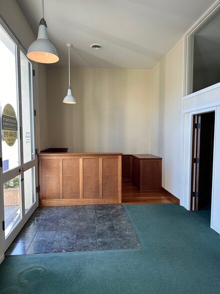 More Photos Of 550 Hartnell St, Monterey Office For Lease
