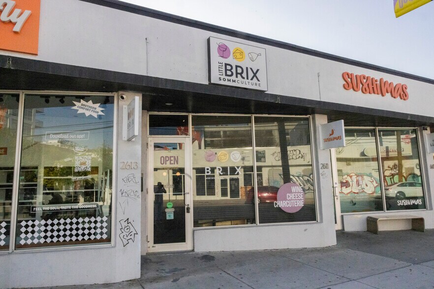 More Photos Of 2605-2617 N Miami Ave, Miami Freestanding For Lease