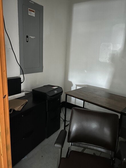 More Photos Of 790 Coronado Center Dr, Henderson Unknown For Lease