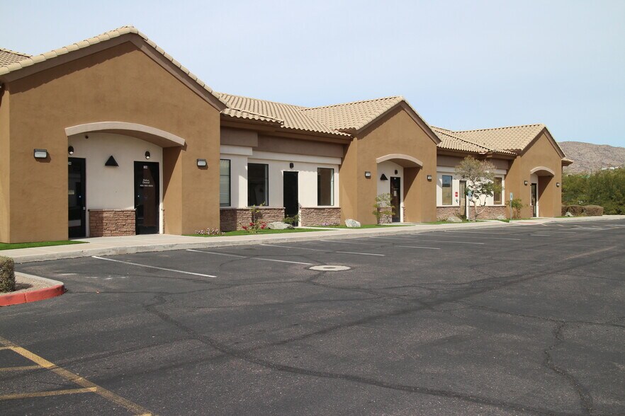 More Photos Of 16675 S Desert Foothills Pky, Phoenix Medical For Lease