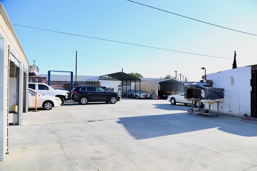 More Photos Of , Lancaster General Retail For Sale