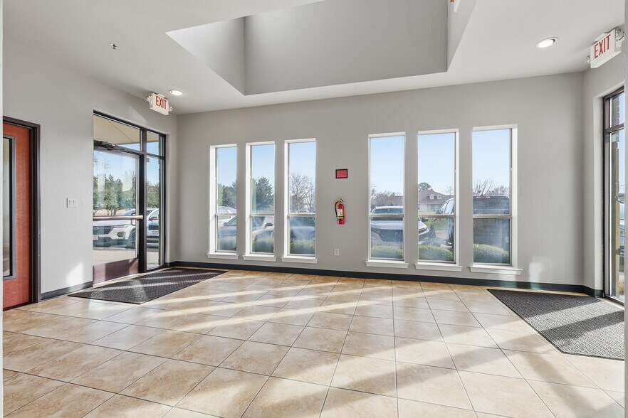 More Photos Of 3605 Yucca Dr, Flower Mound Medical For Sale