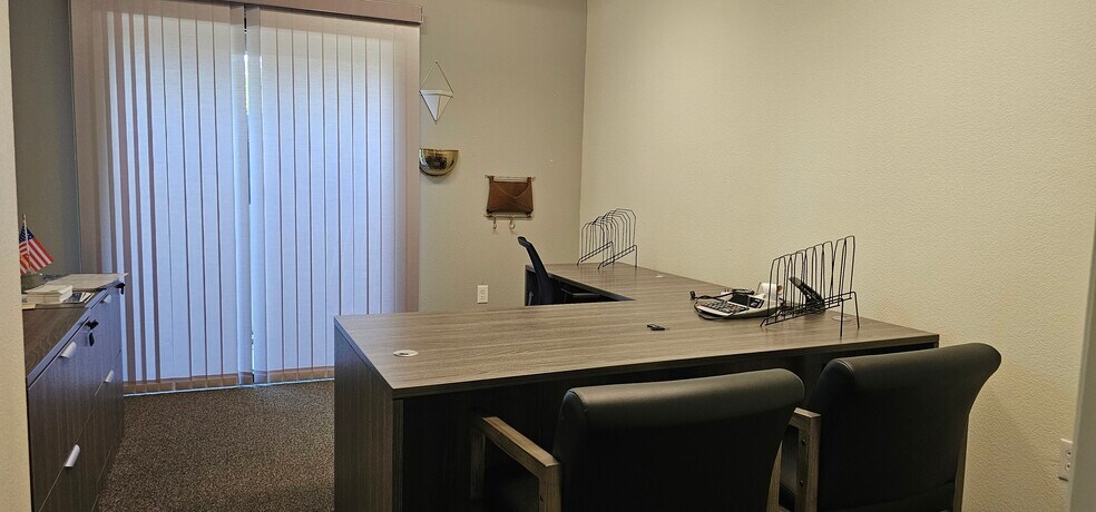 More Photos Of 1425 Butte House Rd, Yuba City Office For Lease