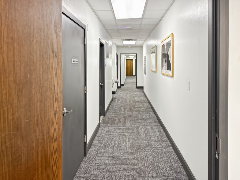 More Photos Of 525 Florida St, Baton Rouge Coworking Space