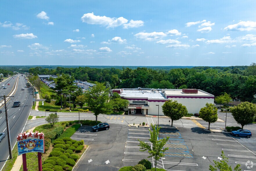 More Photos Of 1069 State Route 18, East Brunswick Restaurant For Sale