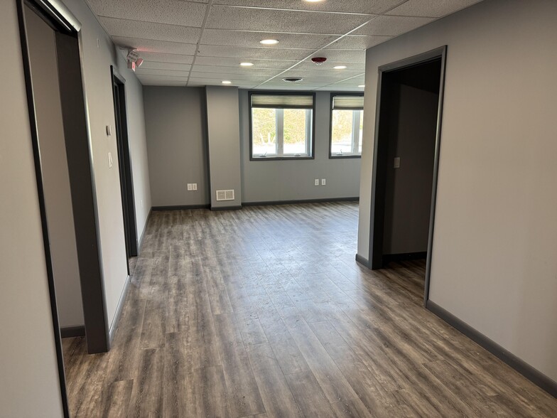 More Photos Of 205 Brick Kiln Rd, Winchester Warehouse For Sale