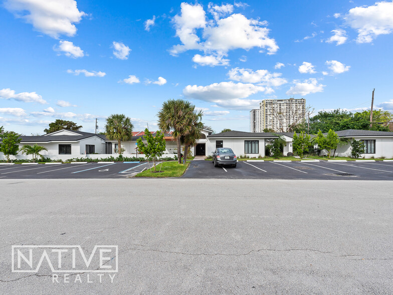 Primary Photo Of 3305 SE 5th St, Pompano Beach Assisted Living For Sale