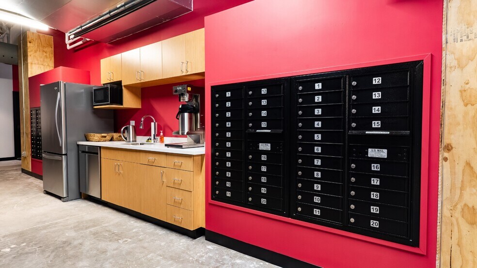 More Photos Of 1200 N St, Lincoln Coworking Space