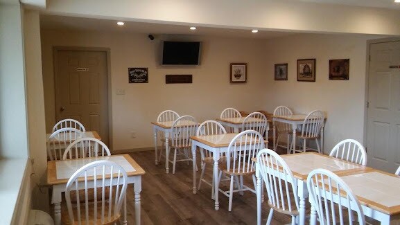 More Photos Of 201 Continental Dr, Junction City Hotel For Sale