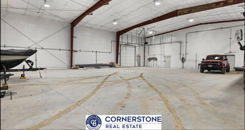 More Photos Of 214 Jon St, Glenrock Industrial For Sale