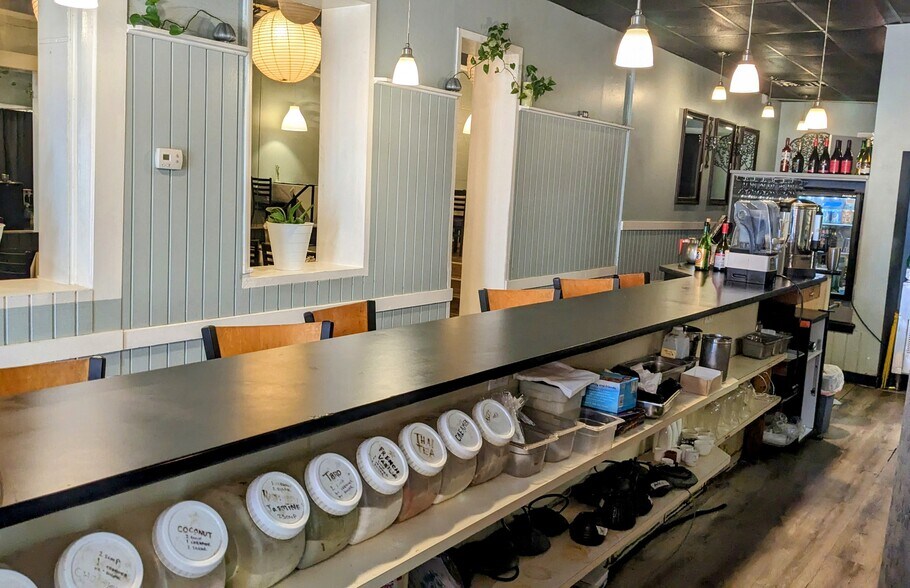 More Photos Of 332 Tate St, Greensboro Restaurant For Lease