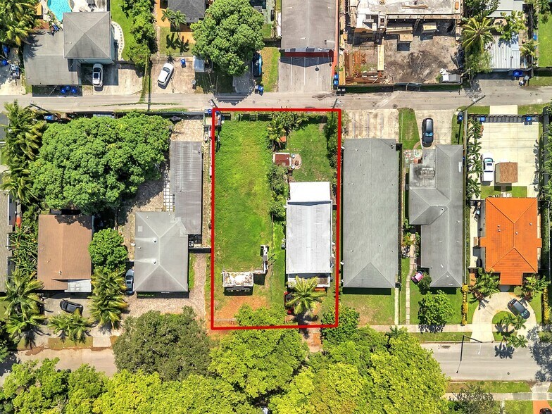 More Photos Of 1932 Dewey St, Hollywood Land For Sale