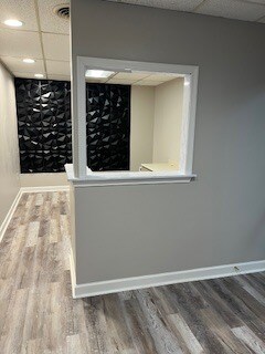 More Photos Of 7600 Osler Dr, Towson Medical For Sale