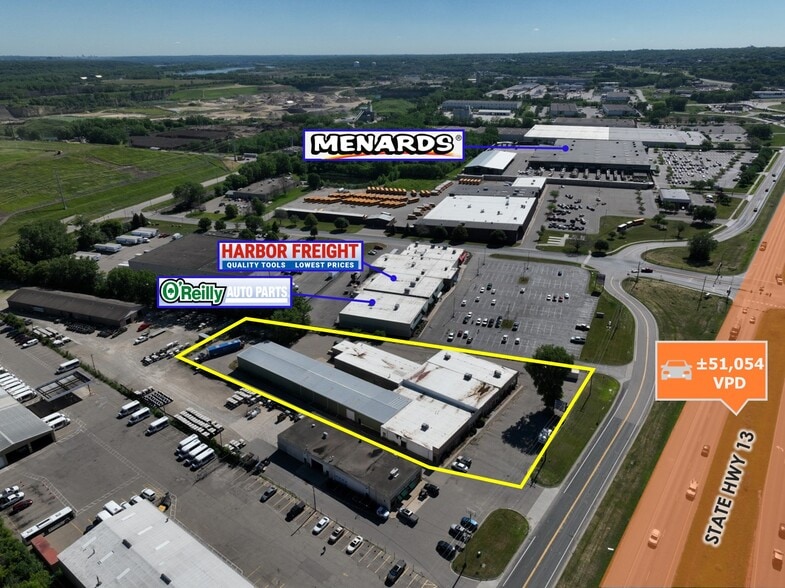 More Photos Of 3200 W Highway 13 W, Burnsville Showroom For Sale