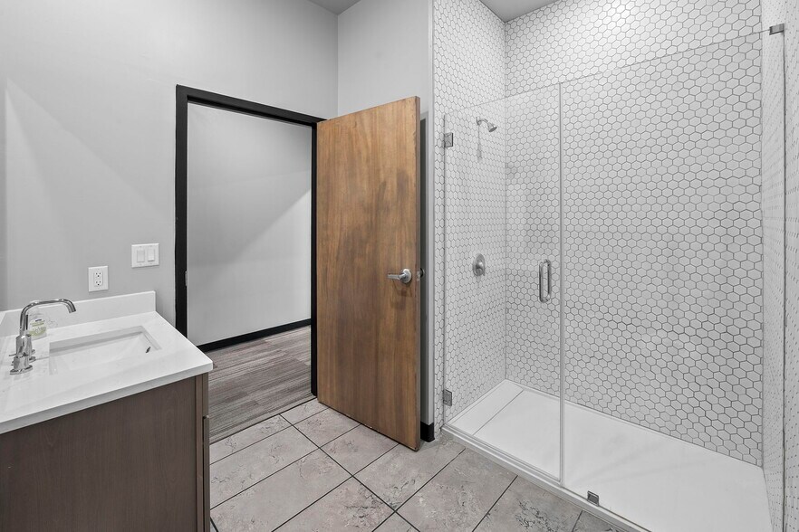 More Photos Of 39 Truss Dr, Boerne Flex For Sale