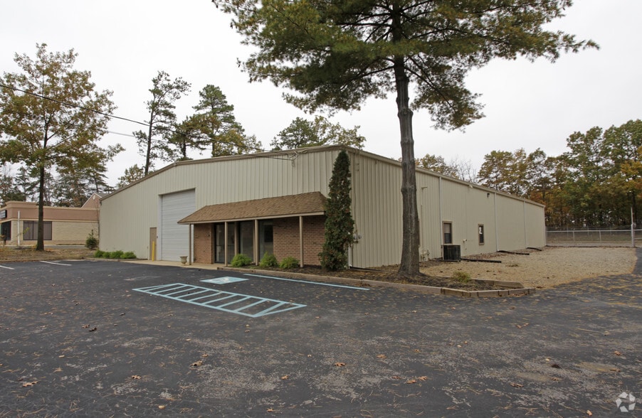 Primary Photo Of 1200 Haddonfield Berlin Rd, Voorhees Light Manufacturing For Sale