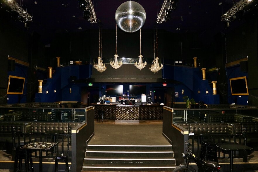 More Photos Of 228 Castro St, Mountain View Storefront Retail Office For Sale