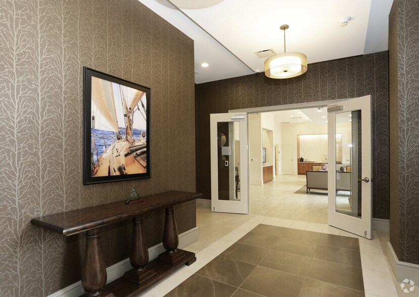 More Photos Of 1 Village Grn, Patchogue Apartments For Lease