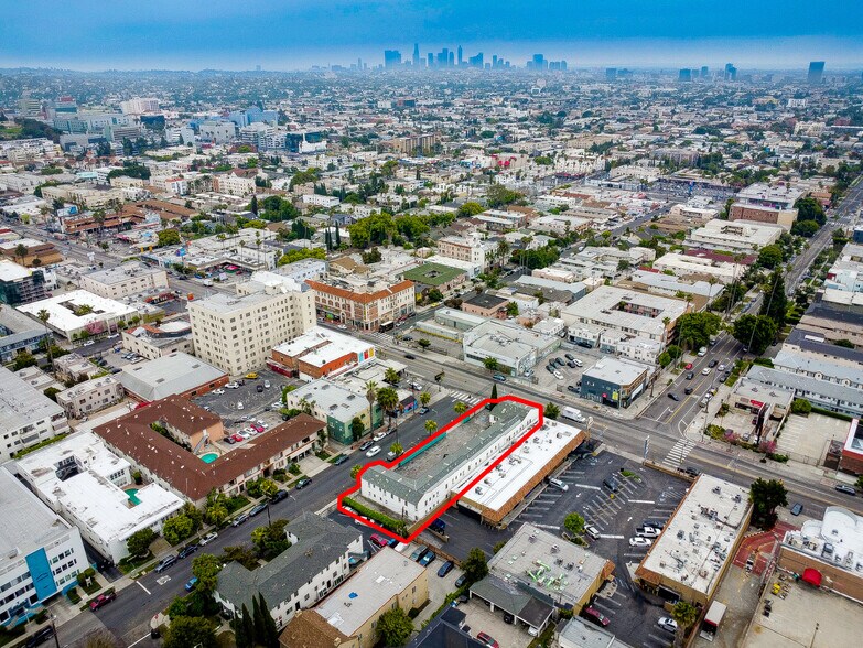 More Photos Of 5251 Hollywood Blvd, Los Angeles Hotel For Sale