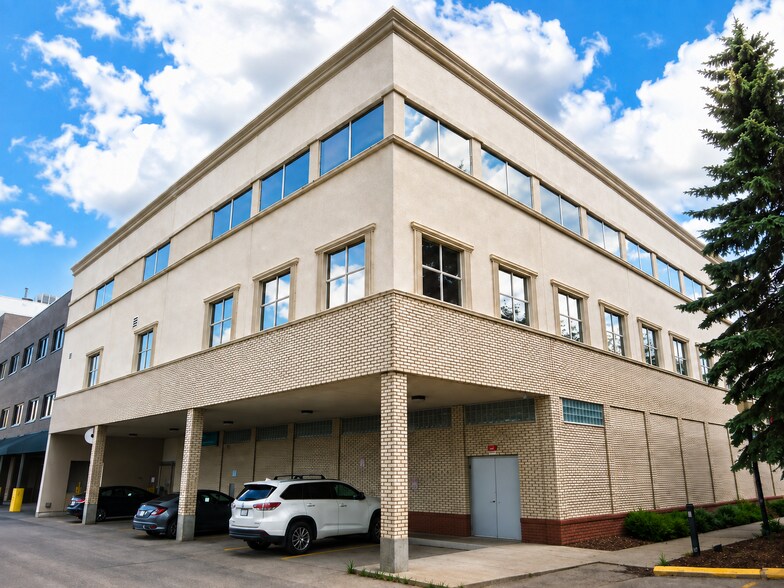 More Photos Of 4826 50 St, Red Deer Office For Sale
