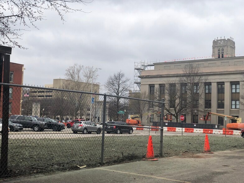 More Photos Of 701 N Pennsylvania St, Indianapolis Land For Sale