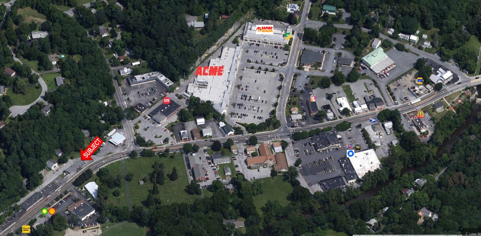 More Photos Of 1557 Main St, Pleasant Valley General Retail For Sale