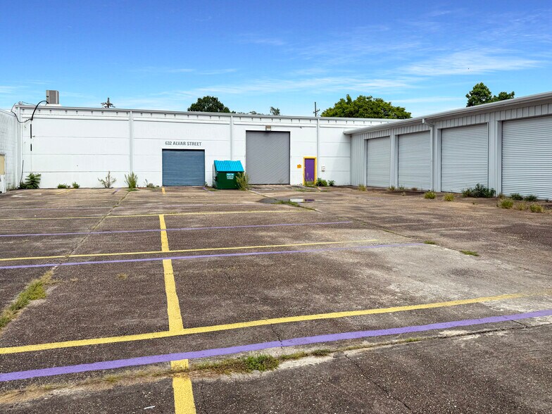 More Photos Of 632 Alvar St, New Orleans Warehouse For Lease