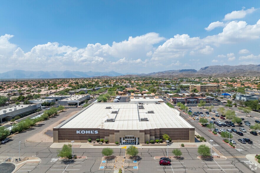 More Photos Of 4637 E Chandler Blvd, Phoenix Department Store For Sale