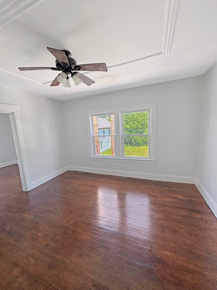 More Photos Of 1156 Carl Ave, Cleveland Apartments For Sale