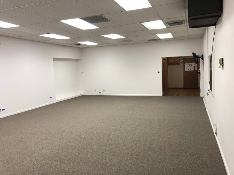 More Photos Of 3875 Elm St, Denver Warehouse For Sale