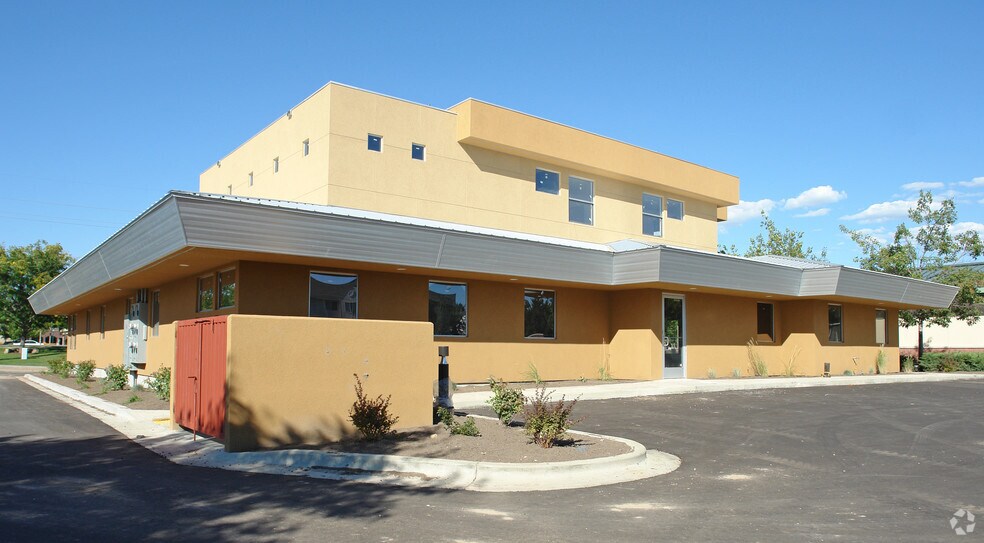 More Photos Of 645 E State St, Eagle Office For Lease