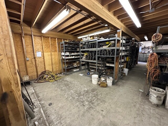 More Photos Of 2810 Big Bear Ridge Rd, Deary Warehouse For Sale